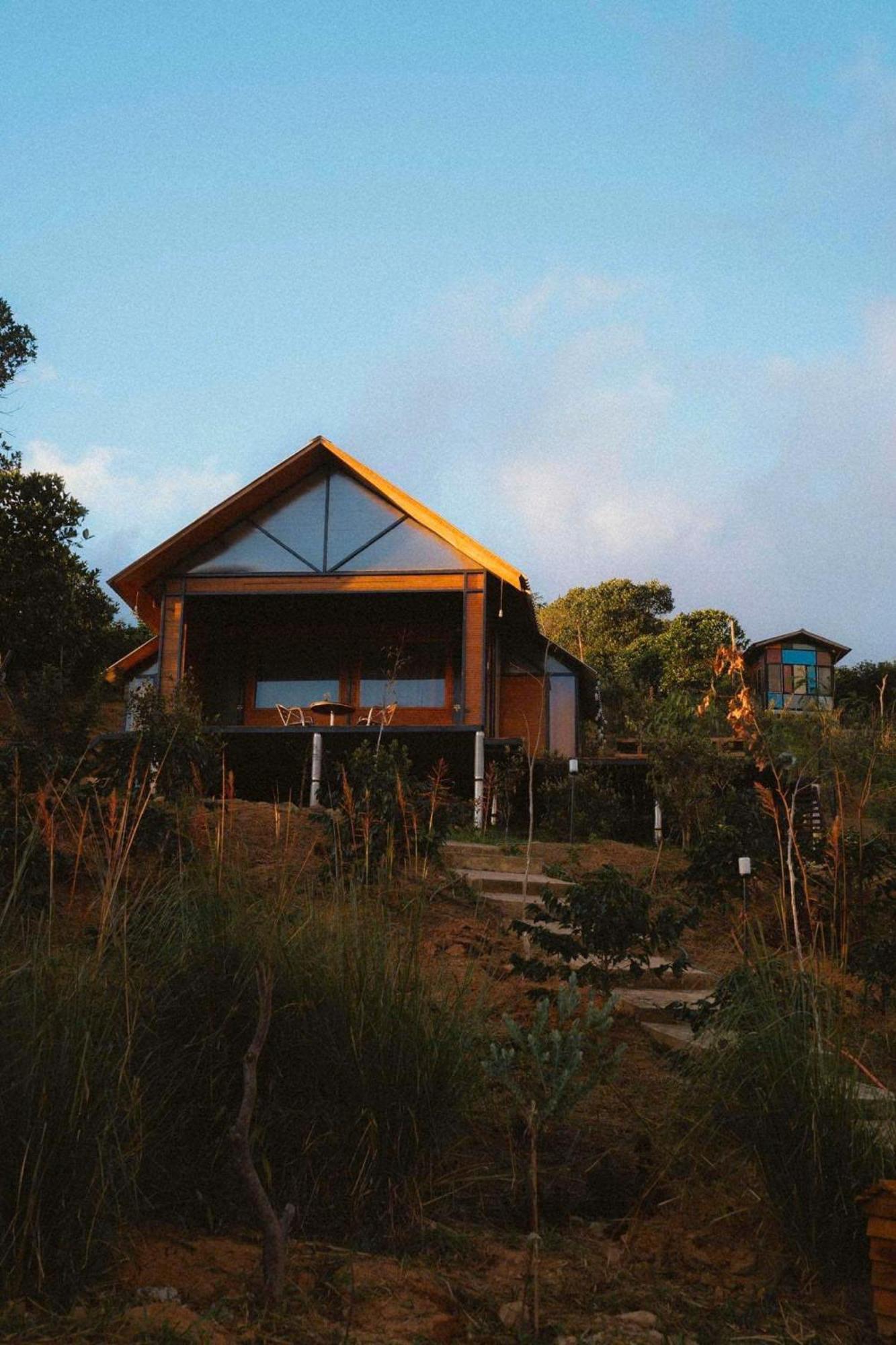 Nam Mua Bungalows Huong Hoa Kültér fotó